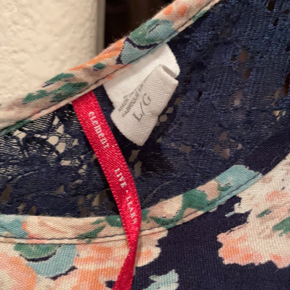 Spaghetti strap summer dress - Picture 2 of 2